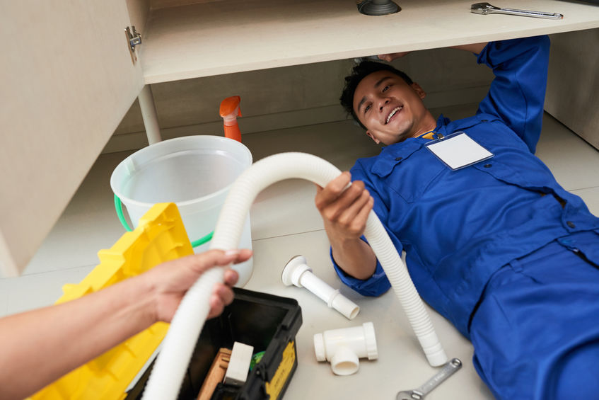 fixinguru fixing kitchen sink