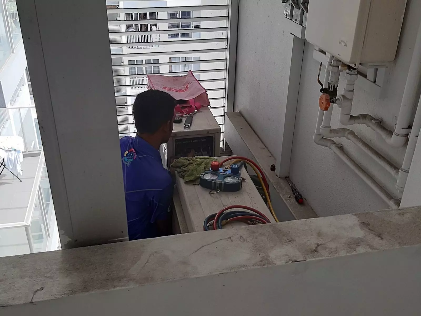 aircon condenser repair 1