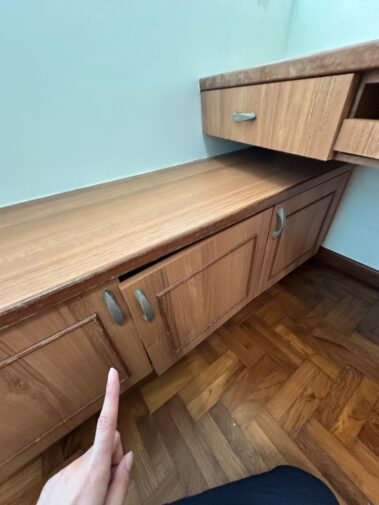 cupboard repair works by fixinguru singapore